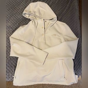 Womens XL North Face half button up. Smoke & pet free home
